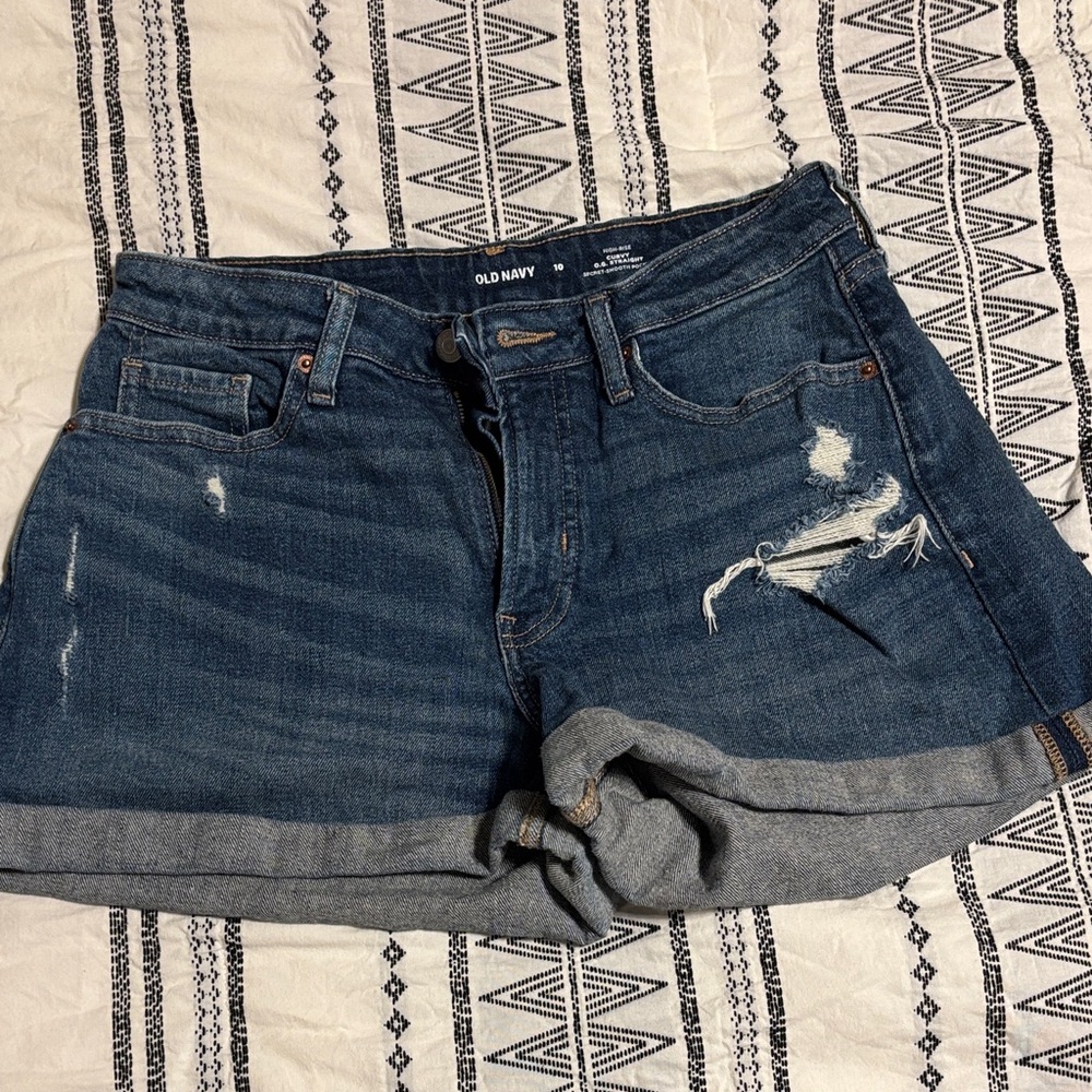 Old navy shorts